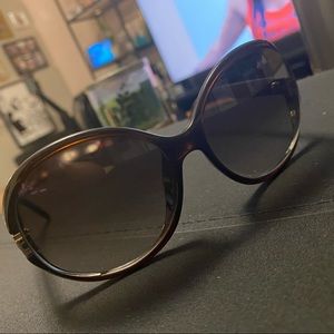 Fendi Round Sunglasses